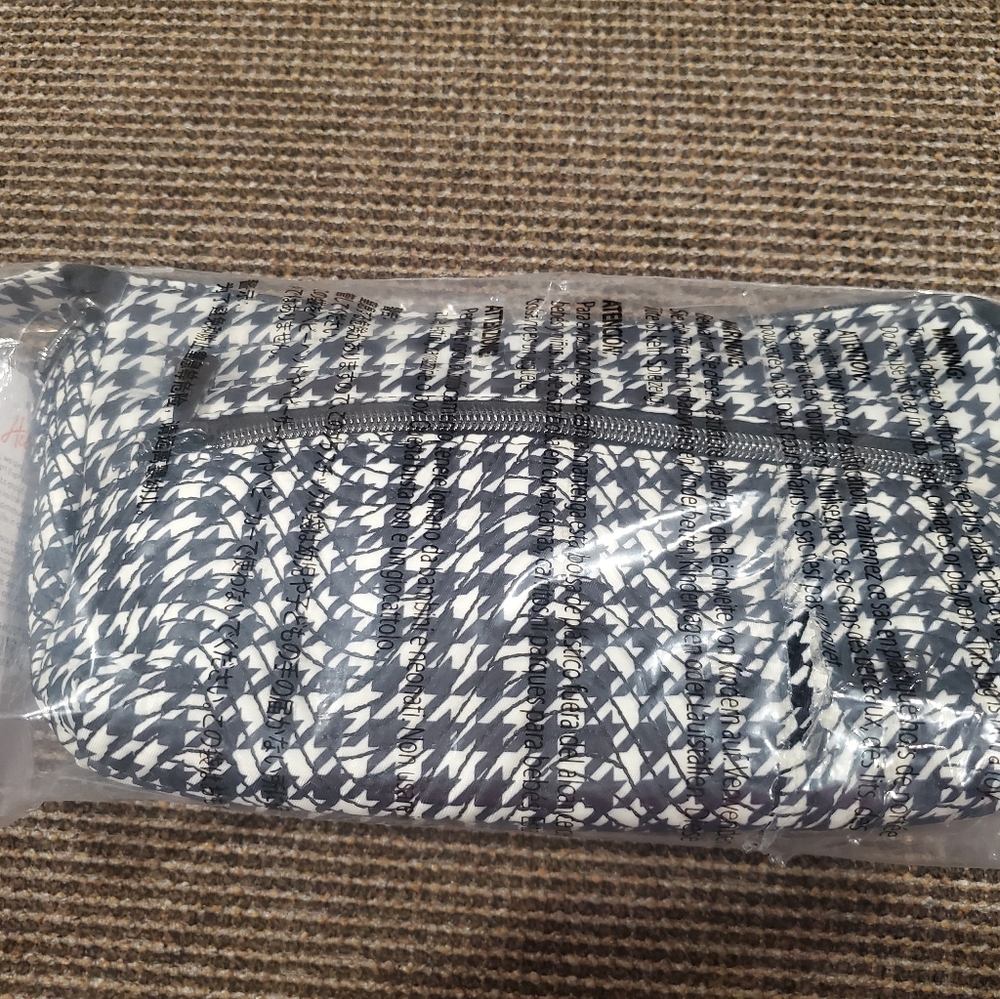 Lug Dash crossbody purse NWT micro houndstooth